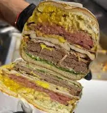 Maracay burger Surquillo 