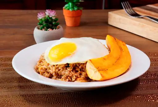 Chaufa de pollo a lo pobre
