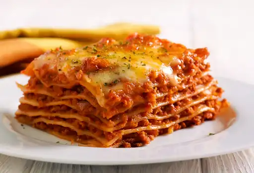 Lasaña a la Bologñesa