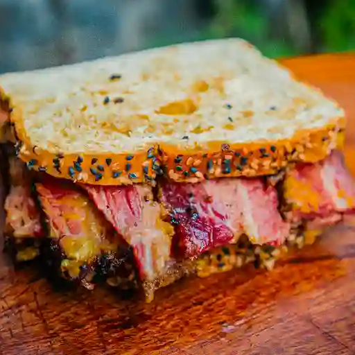 Pastrami Sandwich el Clasico