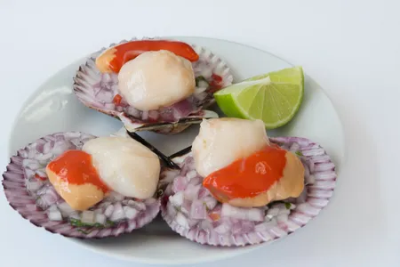 Conchitas a la Chalaca