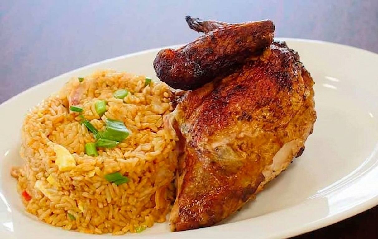 1/4 pollo con chaufa
