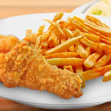 1 Piernita broaster + papitas nocturnos