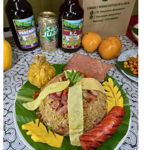 Chaufa Con Tacacho y Cecina