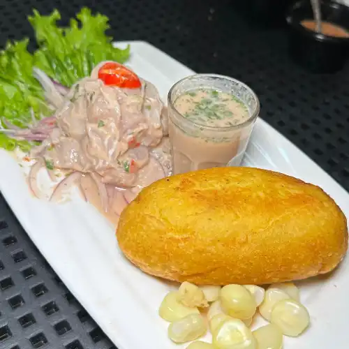 Papa Rellena Acevichada
