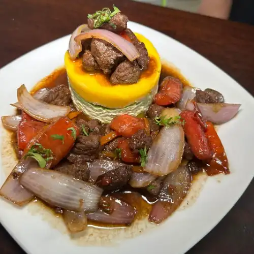 Lomo Causa