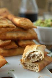 Tequeños de pollo pequeños